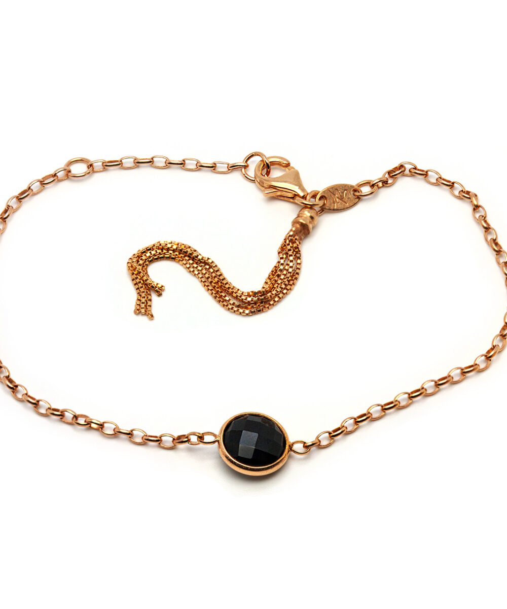 Colors bracelet in 925 gold-plated silver with onyx stone. Thais Bernardes Jewellery