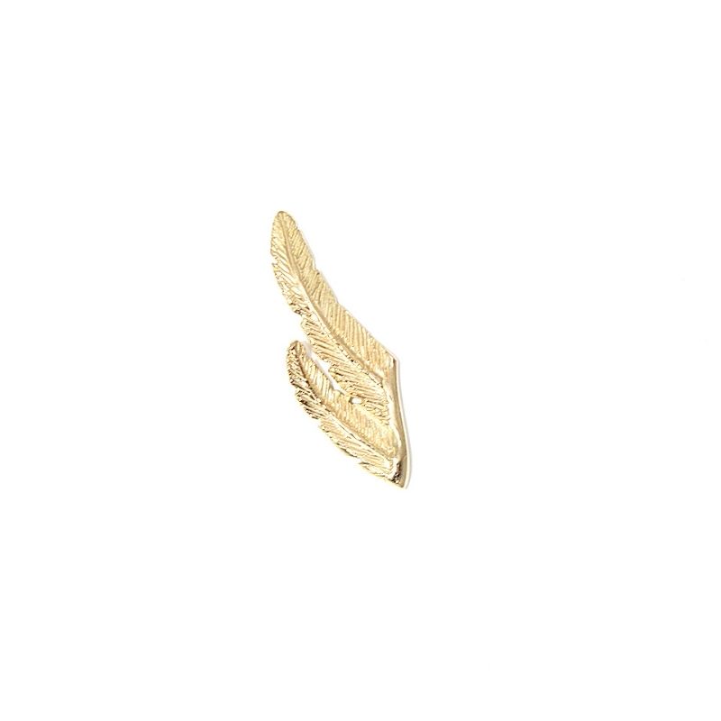Gold-plated feather brooch. Thais Bernardes Jewellery made in Italy