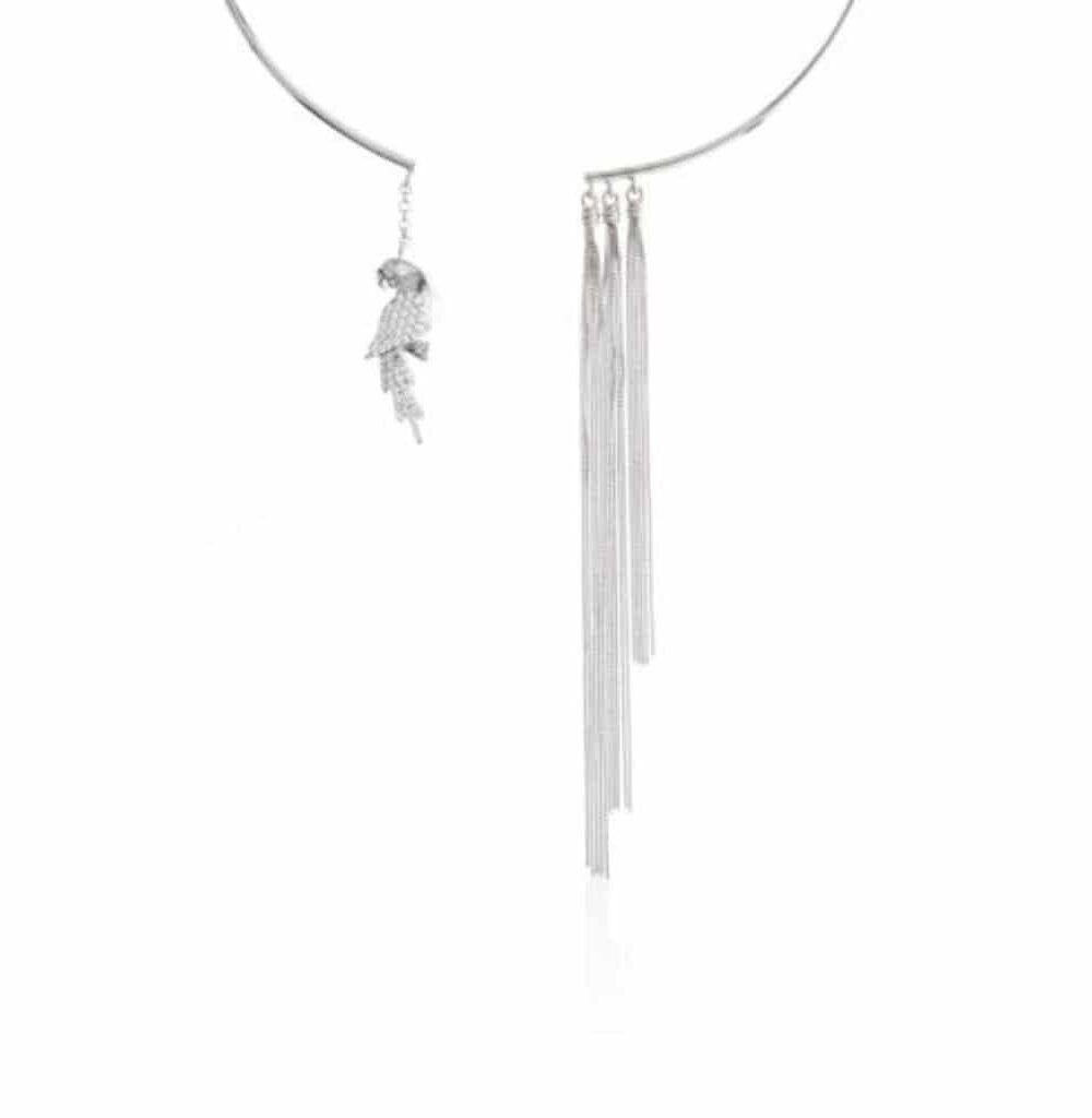 collana choker pappagallo e frange in argento 925, gioielli Thais Bernardes