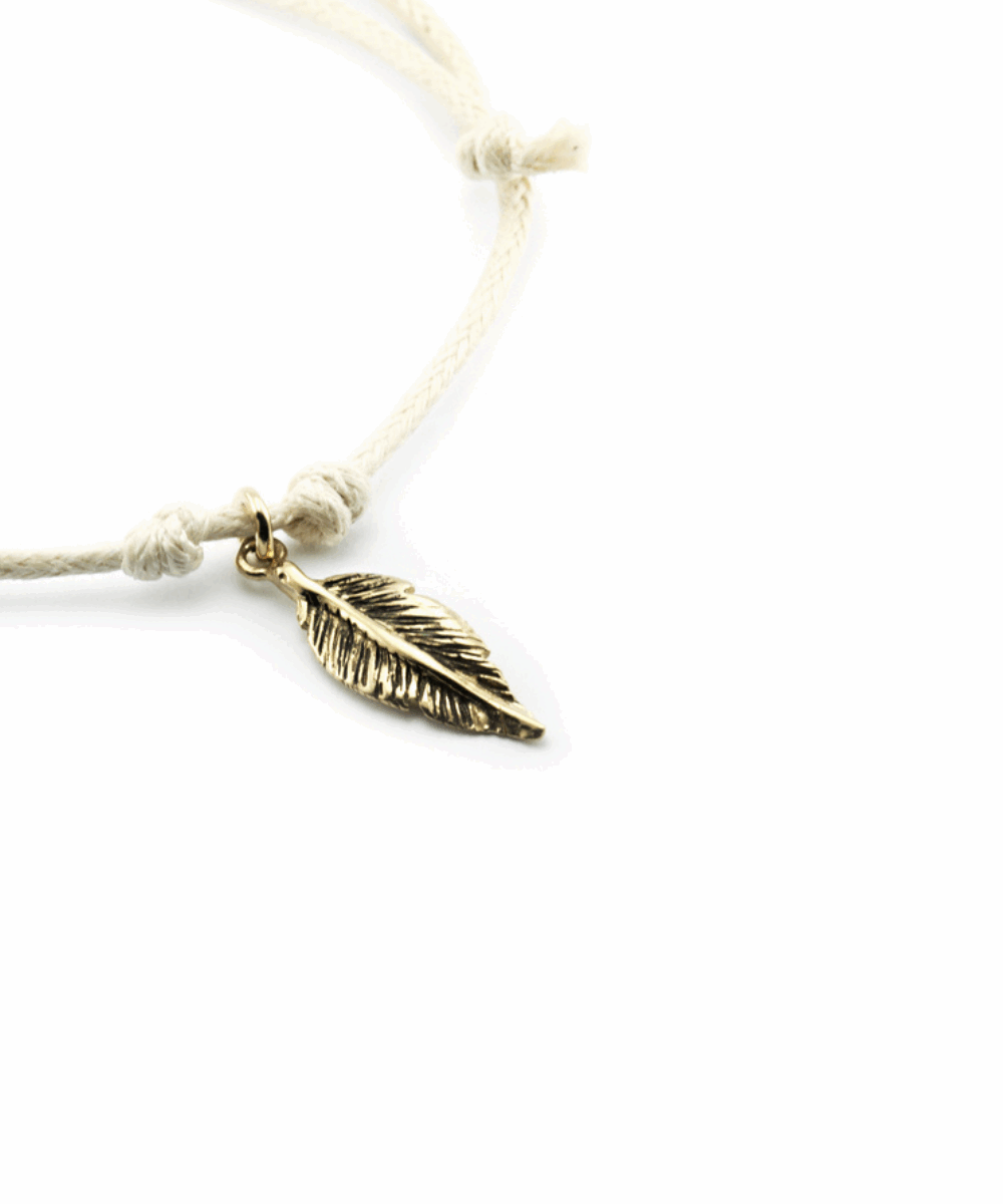 Collana in Cotone con Piuma in Argento – Image 3